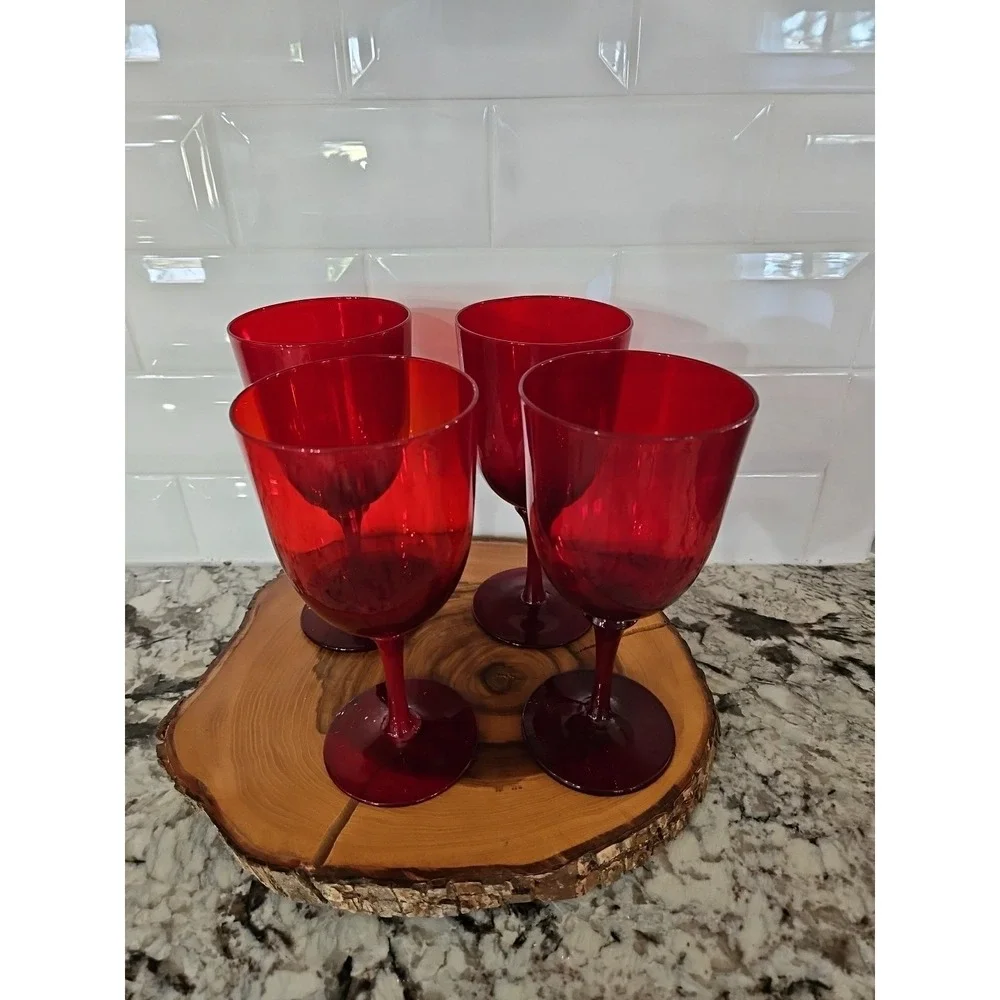 Martha‎ Stewart  Red Glassware Set 4 Piece 12 Ounce Red Goblets